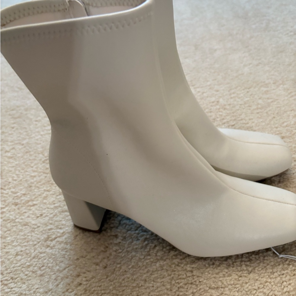 a new day White Heeled Boots